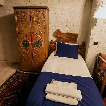 Hotel Sunset Cave 2*