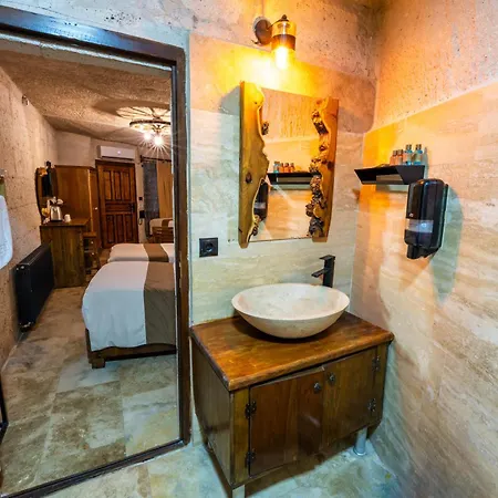 Hotel Sunset Cave 2*