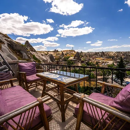 Hotel Sunset Cave