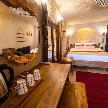 Sunset Cave Hotel
