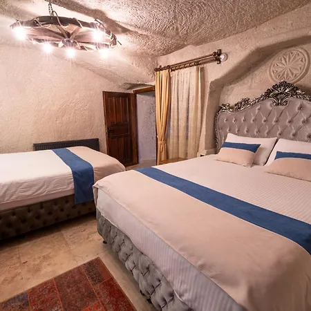 Hotel Sunset Cave