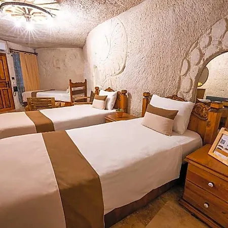 Hotel Sunset Cave 2*