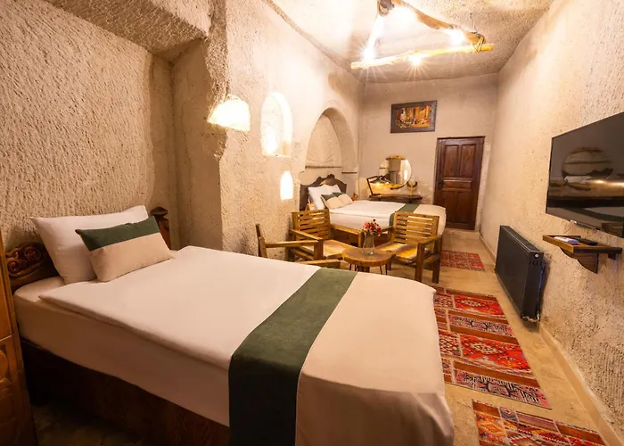 Sunset Cave 酒店 2*