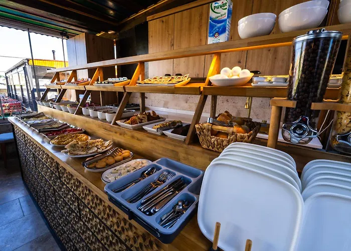 Sunset Cave Hotel 2*