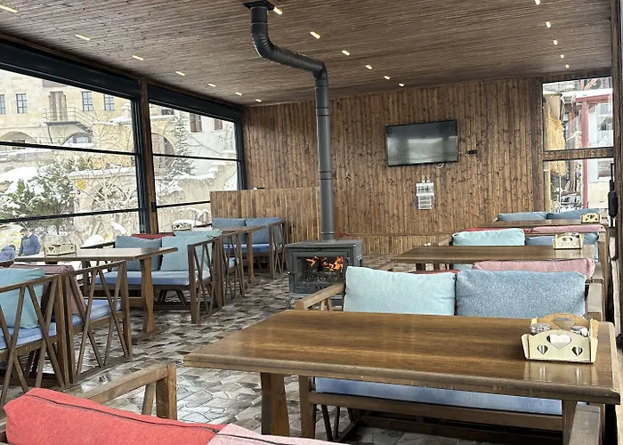 Ξενοδοχείο Sunset Cave